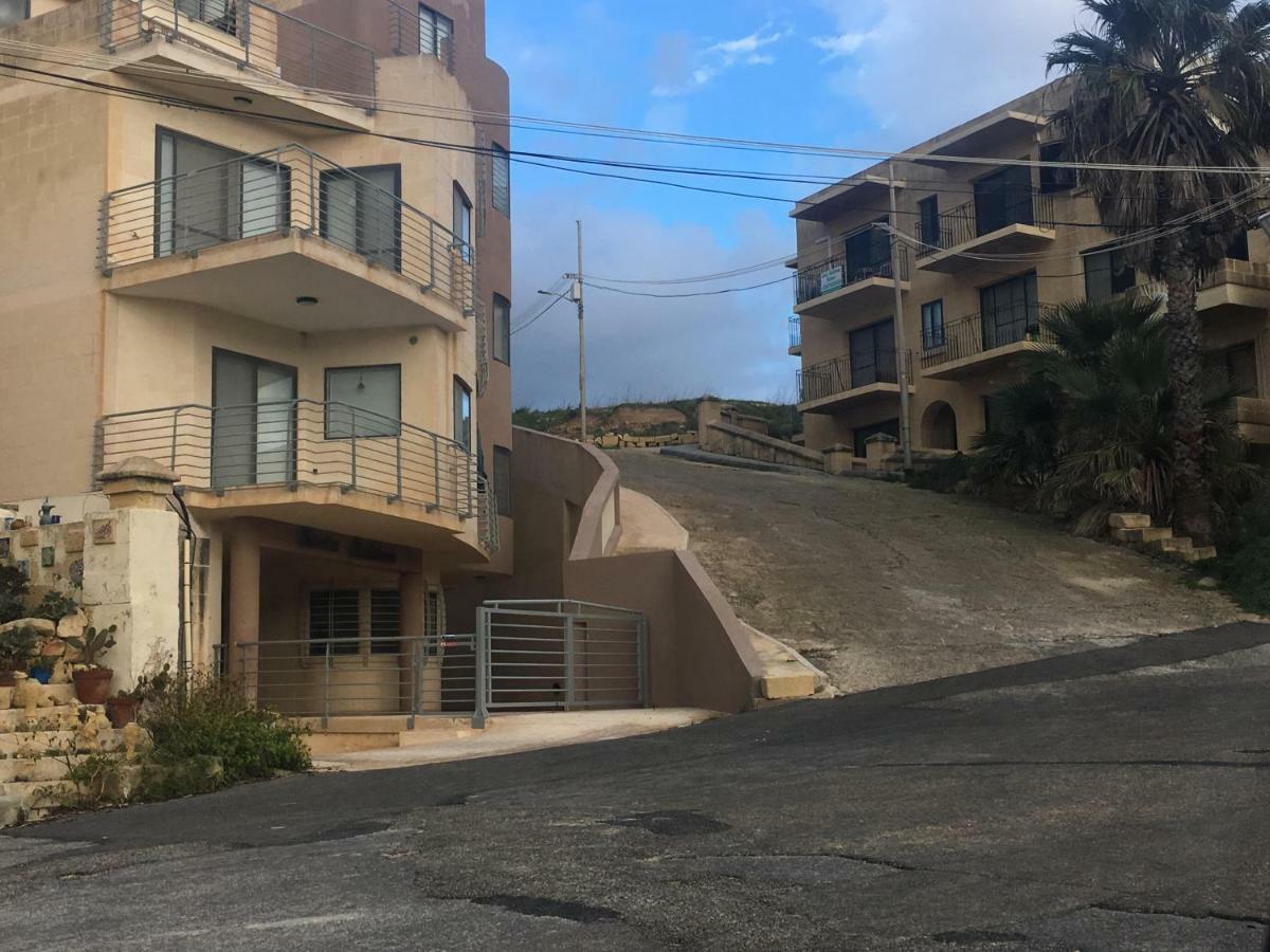 Kantra Residence Xlendi Esterno foto